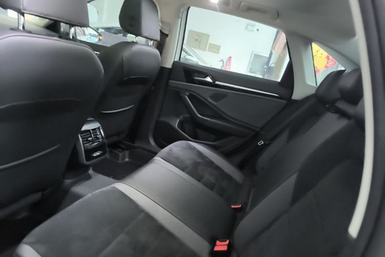 Used Volkswagen Sagitar 2022 280TSI DSG Excellence Edition Left Rear Seat