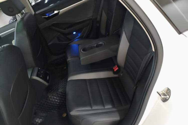 Used Volkswagen Sagitar 2022 280TSI DSG Excellence Edition Left Rear Seat