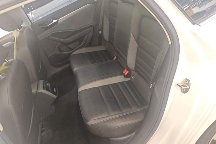 Used Volkswagen Sagitar 2022 280TSI DSG Excellence Edition Left Rear Seat