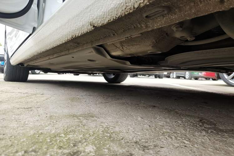 Used Volkswagen Sagitar 2022 280TSI DSG Excellence Edition Left Side Sill