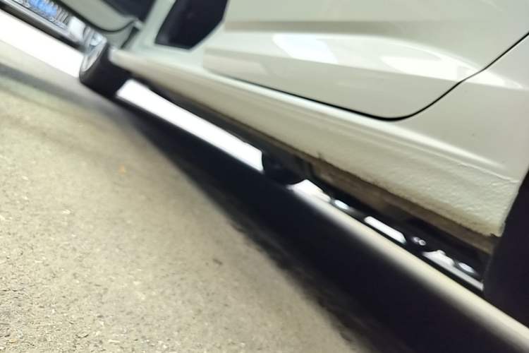 Used Volkswagen Sagitar 2022 280TSI DSG Flyover Edition Left Side Sill