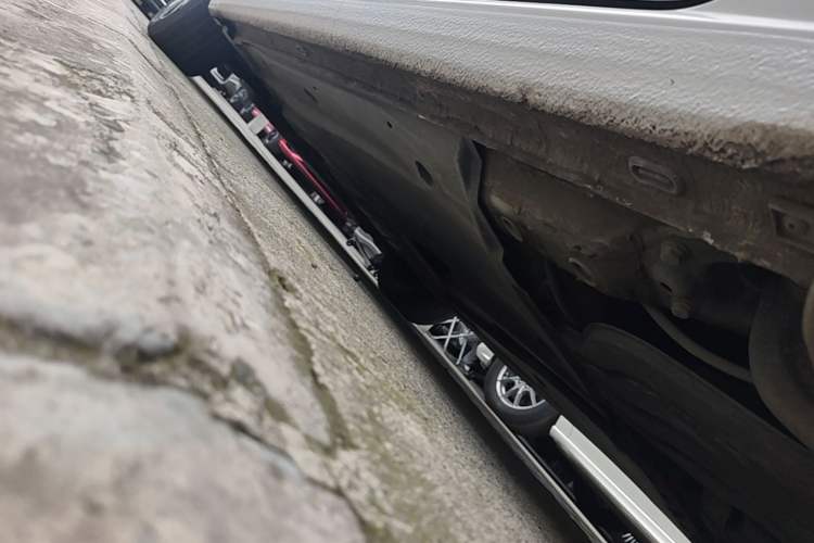 Used Volkswagen Sagitar 2022 280TSI DSG Excellence Edition Left Side Sill