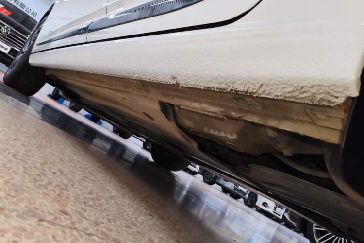 Used Volkswagen Sagitar 2022 280TSI DSG Excellence Edition Left Side Sill