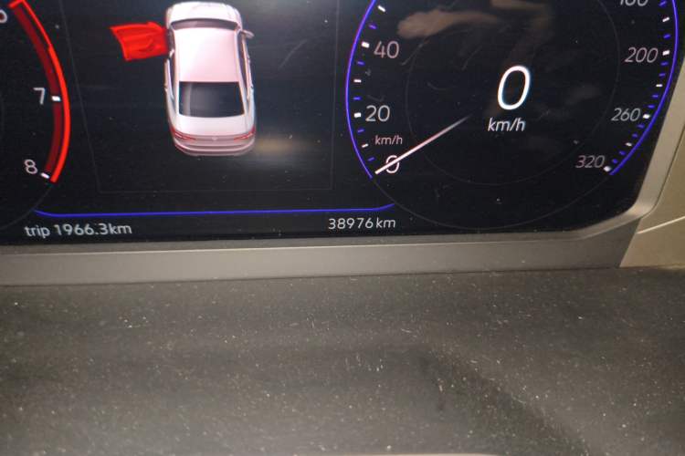 Used Volkswagen Sagitar 2022 280TSI DSG Excellence Edition Odometer Close Up