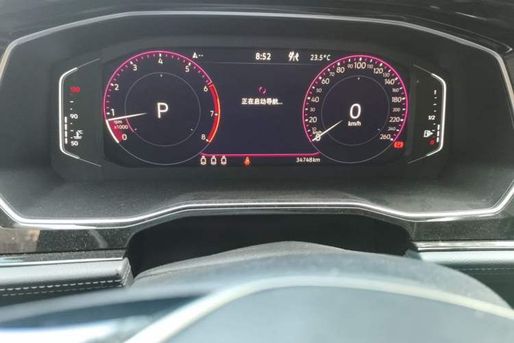Used Volkswagen Sagitar 2022 280TSI DSG Excellence Edition Odometer Close Up
