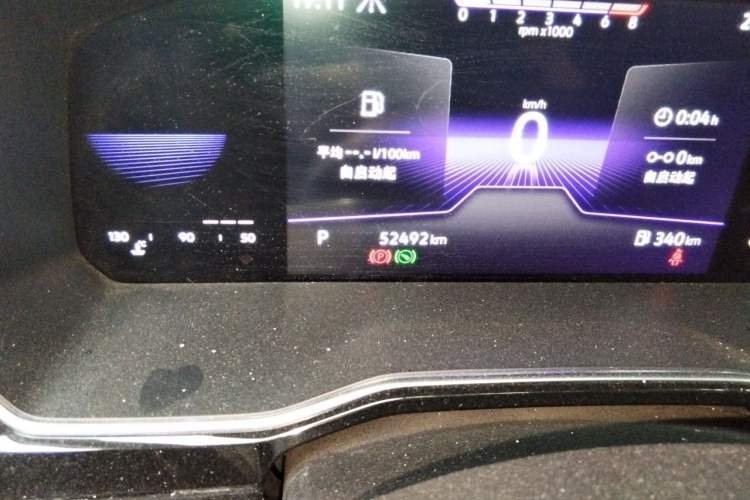 Used Volkswagen Sagitar 2022 280TSI DSG Flyover Edition Odometer Close Up