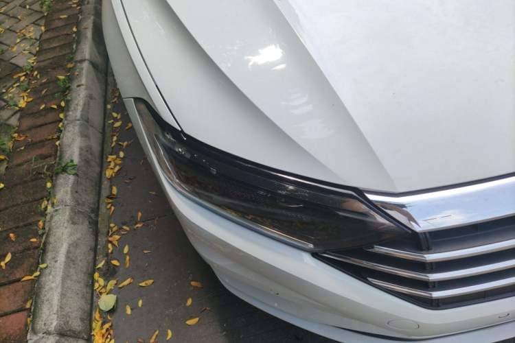 Used Volkswagen Sagitar 2022 280TSI DSG Excellence Edition Right Front Headlight