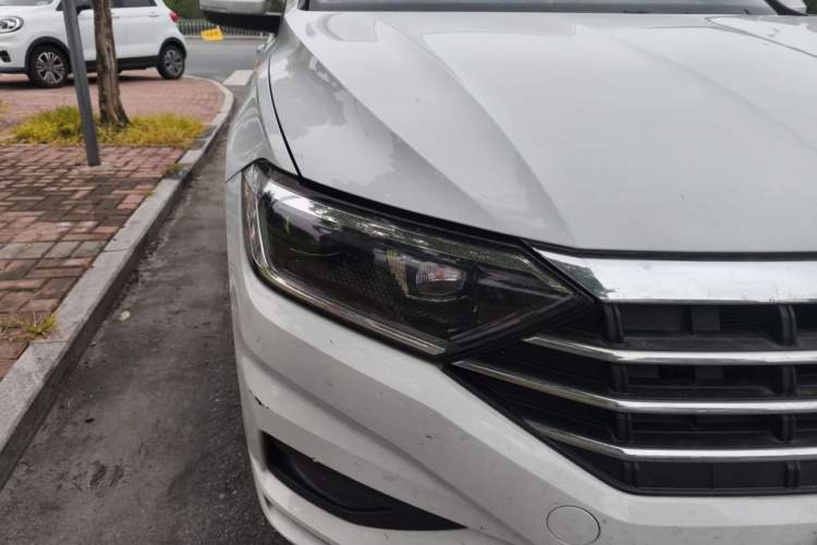 Used Volkswagen Sagitar 2022 280TSI DSG Flyover Edition Right Front Headlight