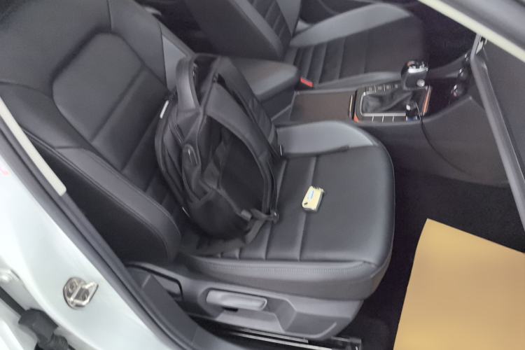 Used Volkswagen Sagitar 2022 280TSI DSG Flyover Edition Right Front Seat