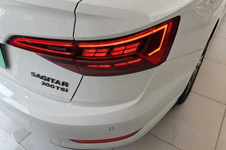 Used Volkswagen Sagitar 2022 200TSI DSG Flyover Edition Right Rear Taillight