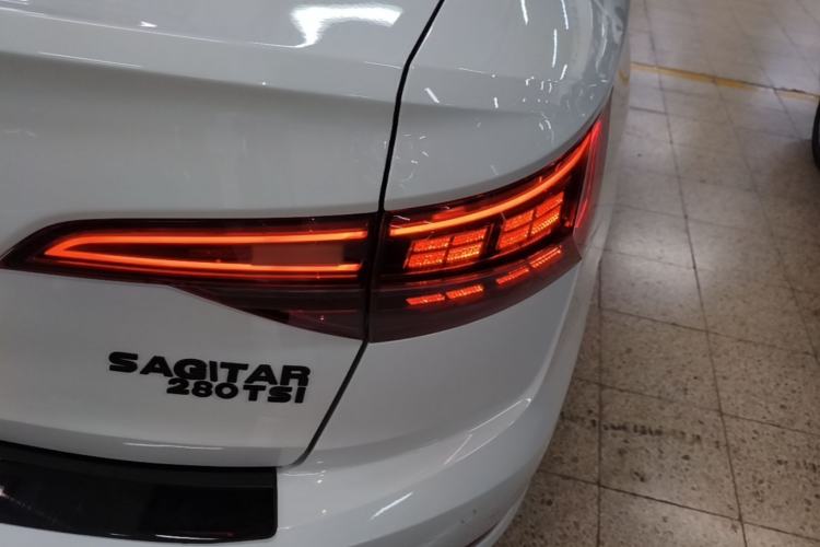 Used Volkswagen Sagitar 2022 280TSI DSG Excellence Edition Right Rear Taillight