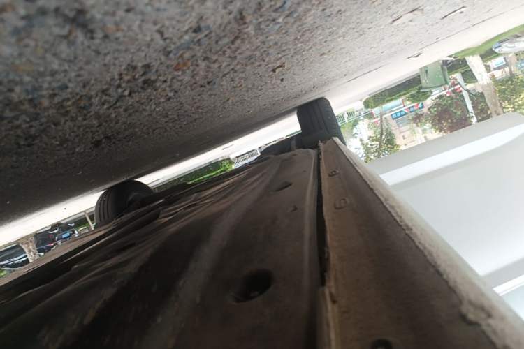 Used Volkswagen Sagitar 2022 280TSI DSG Flyover Edition Right Side Sill