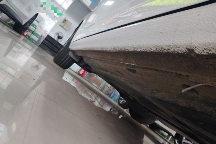 Used Volkswagen Sagitar 2022 280TSI DSG Flyover Edition Right Side Sill