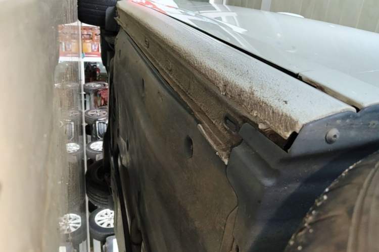Used Volkswagen Sagitar 2022 280TSI DSG Flyover Edition Right Side Sill