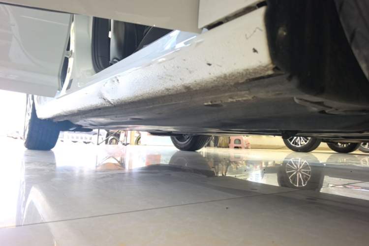 Used Volkswagen Sagitar 2022 280TSI DSG Flyover Edition Right Side Sill