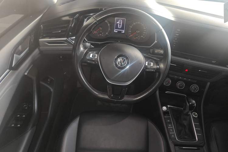 Used Volkswagen Sagitar 2022 280TSI DSG Flyover Edition Steering Wheel
