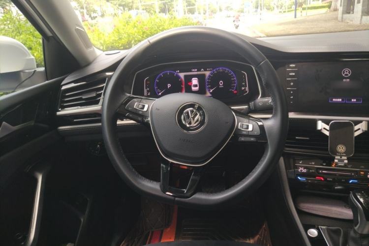 Used Volkswagen Sagitar 2022 280TSI DSG Excellence Edition Steering Wheel