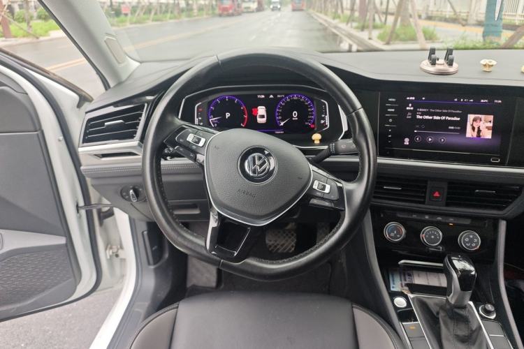 Used Volkswagen Sagitar 2022 280TSI DSG Excellence Edition Steering Wheel
