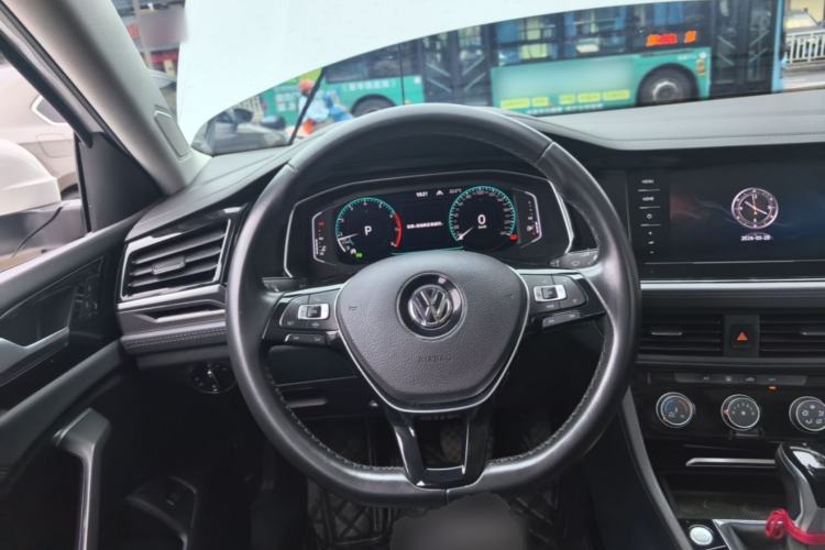 Used Volkswagen Sagitar 2022 280TSI DSG Flyover Edition Steering Wheel