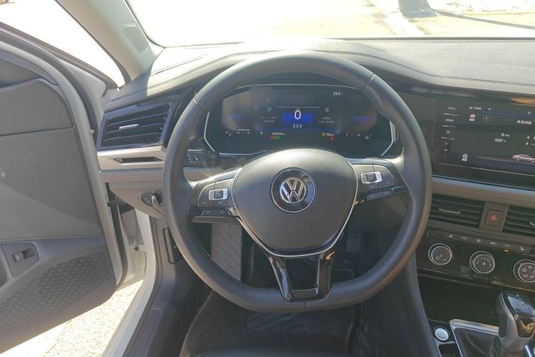 Used Volkswagen Sagitar 2022 200TSI DSG Excellence Edition Steering Wheel