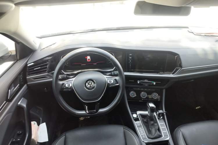 Used Volkswagen Sagitar 2022 280TSI DSG Flyover Edition Steering Wheel