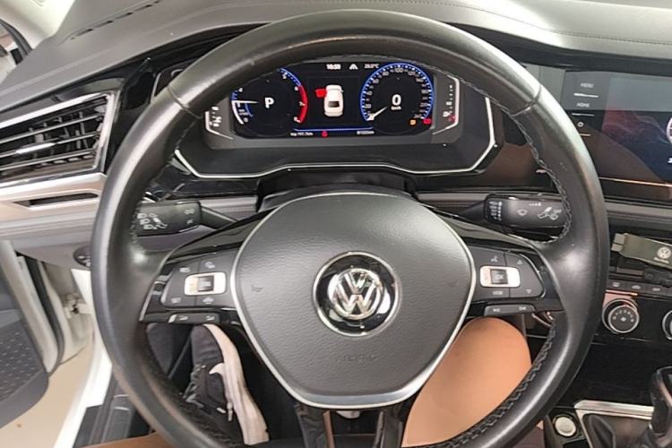Used Volkswagen Sagitar 2022 200TSI DSG Flyover Edition Steering Wheel
