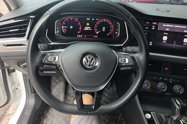 Used Volkswagen Sagitar 2022 280TSI DSG Excellence Edition Steering Wheel