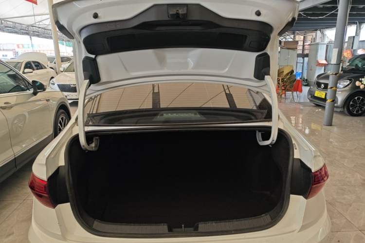 Used Volkswagen Sagitar 2022 280TSI DSG Excellence Edition Trunk