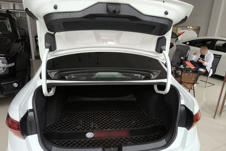 Used Volkswagen Sagitar 2022 280TSI DSG Excellence Edition Trunk