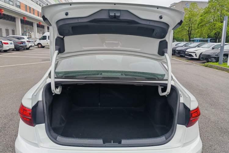 Used Volkswagen Sagitar 2022 280TSI DSG Excellence Edition Trunk