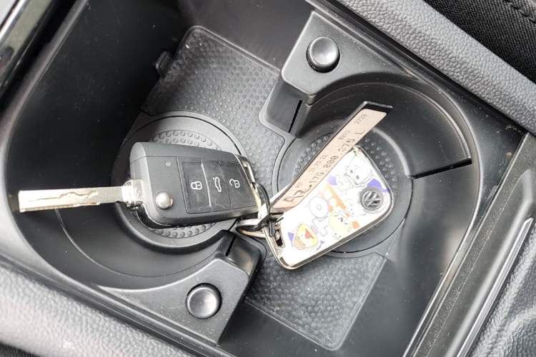 Used Volkswagen Sagitar 2022 280TSI DSG Excellence Edition Vehicle Key