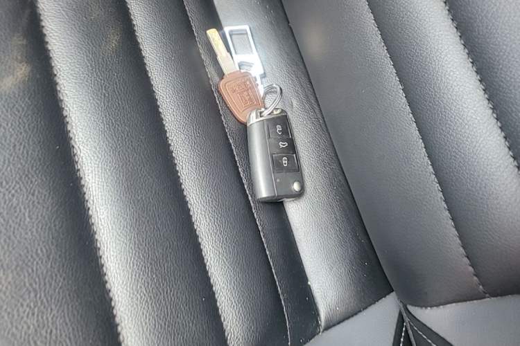 Used Volkswagen Sagitar 2022 280TSI DSG Excellence Edition Vehicle Key