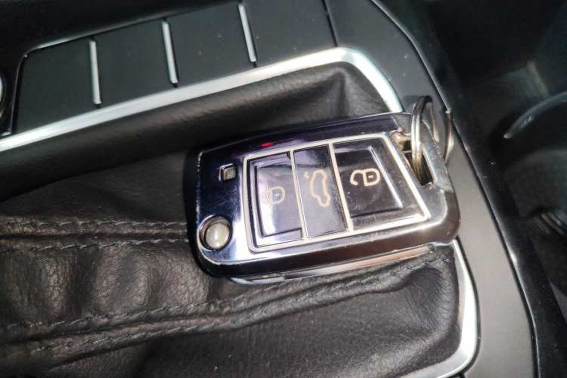 Used Volkswagen Sagitar 2022 280TSI DSG Flyover Edition Vehicle Key