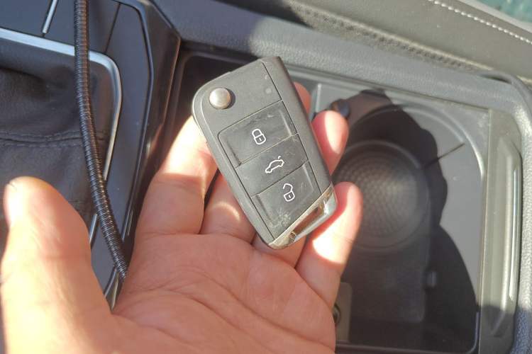 Used Volkswagen Sagitar 2022 200TSI DSG Excellence Edition Vehicle Key