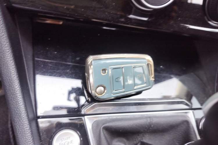 Used Volkswagen Sagitar 2022 280TSI DSG Flyover Edition Vehicle Key