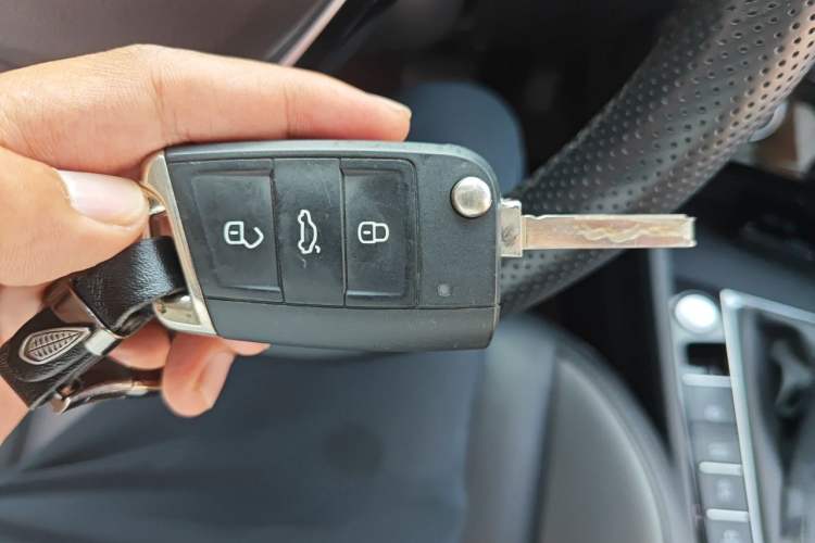 Used Volkswagen Sagitar 2022 280TSI DSG Excellence Edition Vehicle Key