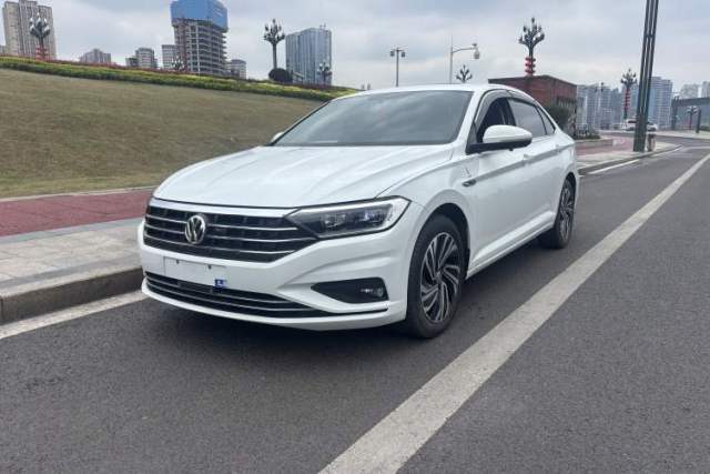 Volkswagen Sagitar 2022 280TSI DSG Flyover Edition usado