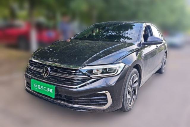 Ojetý Volkswagen Sagitar 2023 300TSI DSG Excellence Edition