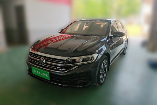 Ojetý Volkswagen Sagitar 2023 300TSI DSG Excellence Edition