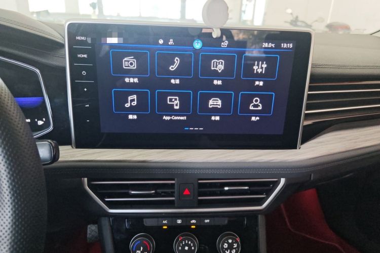 Used Volkswagen Sagitar 2023 300TSI DSG Excellence Edition Audio And AC Panel