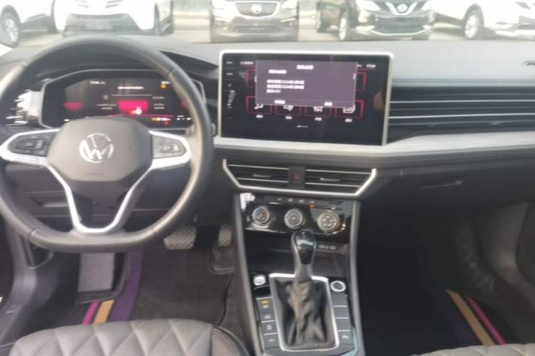 Used Volkswagen Sagitar 2023 300TSI DSG Excellence Edition Audio And AC Panel