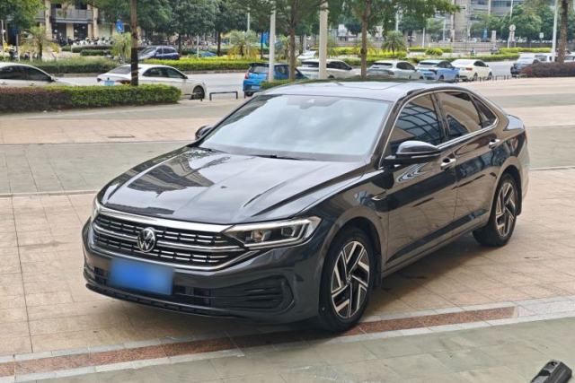 Ojetý Volkswagen Sagitar 2023 300TSI DSG Excellence Edition