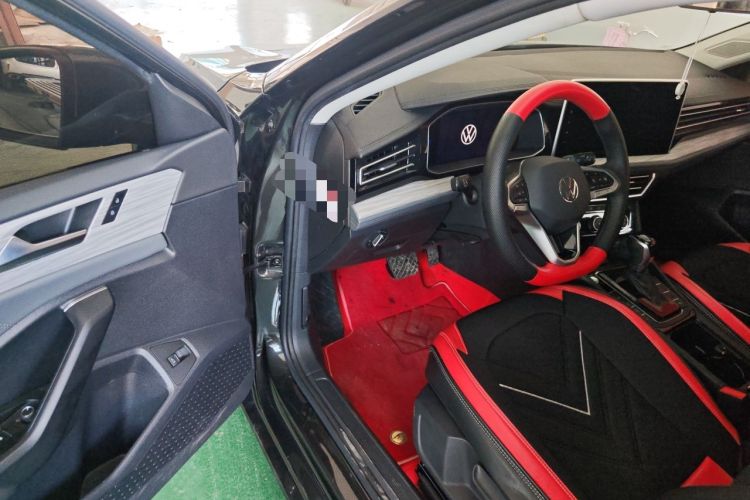 Used Volkswagen Sagitar 2023 300TSI DSG Excellence Edition Driver Seat