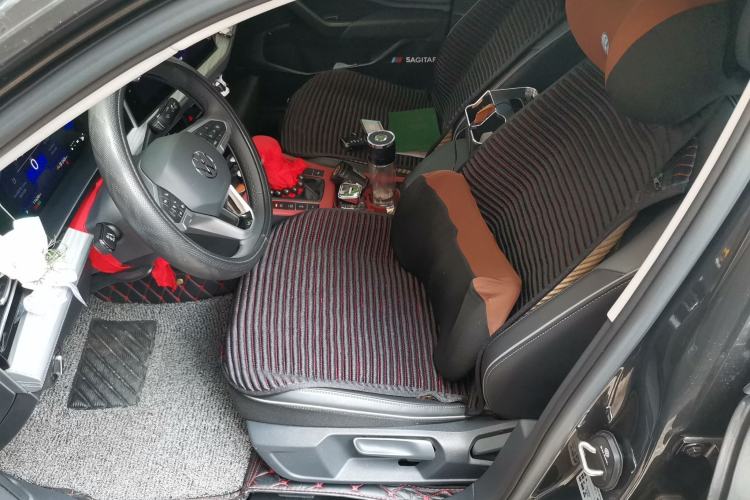 Used Volkswagen Sagitar 2023 200TSI DSG Excellence Edition Driver Seat