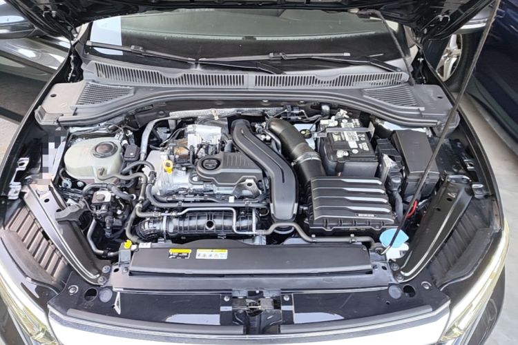 Used Volkswagen Sagitar 2023 300TSI DSG Excellence Edition Engine Bay