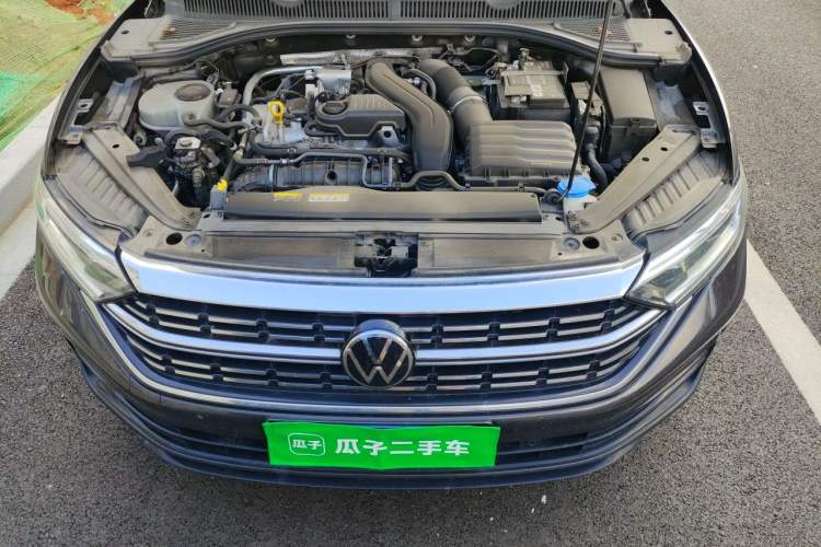 Used Volkswagen Sagitar 2023 300TSI DSG Excellence Edition Engine Bay