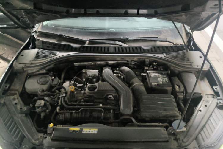 Used Volkswagen Sagitar 2023 300TSI DSG Excellence Edition Engine Bay
