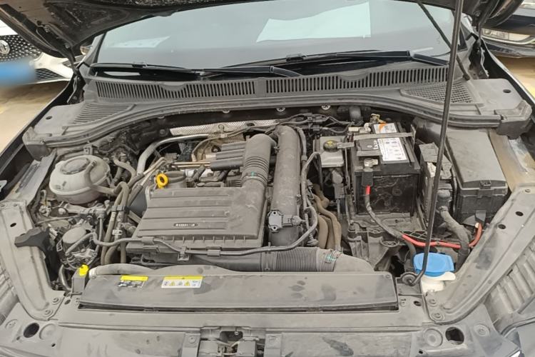 Used Volkswagen Sagitar 2023 280TSI DSG Excellence Edition Engine Bay