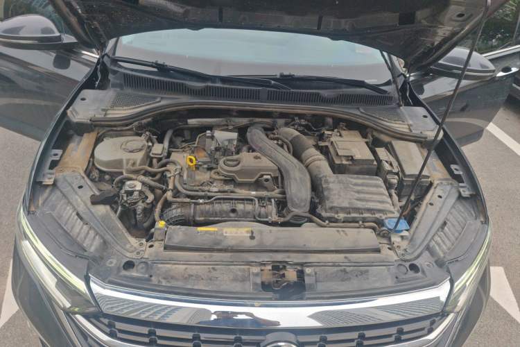Used Volkswagen Sagitar 2023 300TSI DSG Excellence Edition Engine Bay