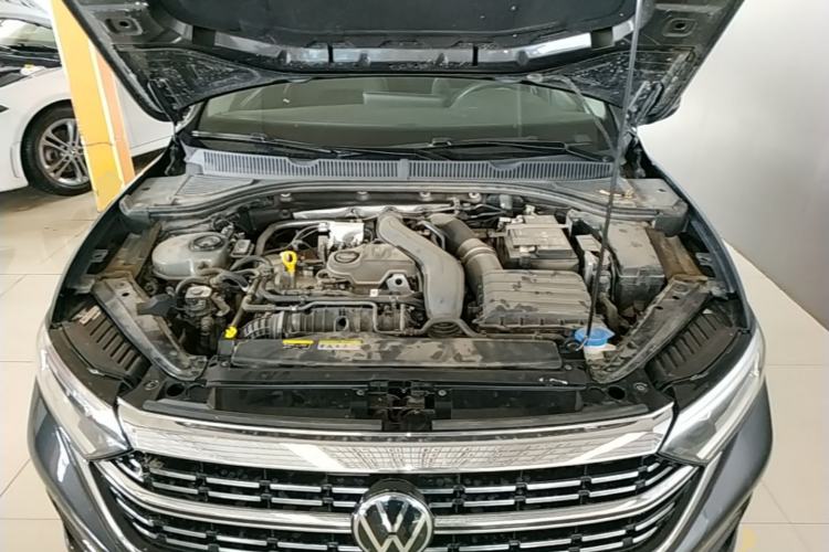 Used Volkswagen Sagitar 2023 300TSI DSG Excellence Edition Engine Bay